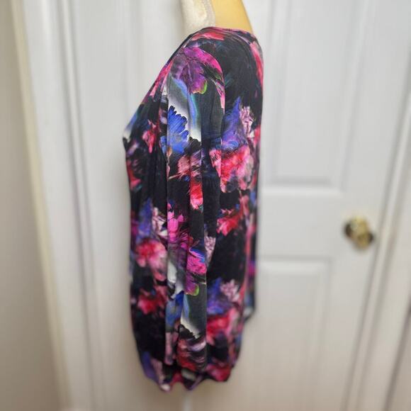 St. John Spring 2015 Abstract Floral Pink, Blue & Black Long Sleeve Top Size L - Picture 4 of 10